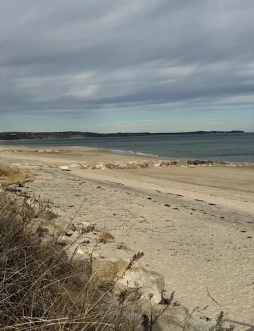 $689,900 | 8 Driftwood Lane, Bourne, MA 02562