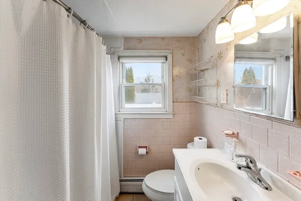 $649,900 | 8 Driftwood Lane, Bourne, MA 02562