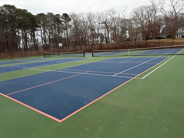 $649,900 | 8 Driftwood Lane, Bourne, MA 02562