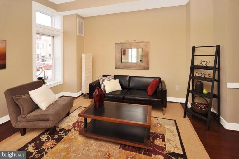 902 T Street Northwest, Unit A Washington, DC 20001 - Photo 11 of 19 Spacious Living Rm