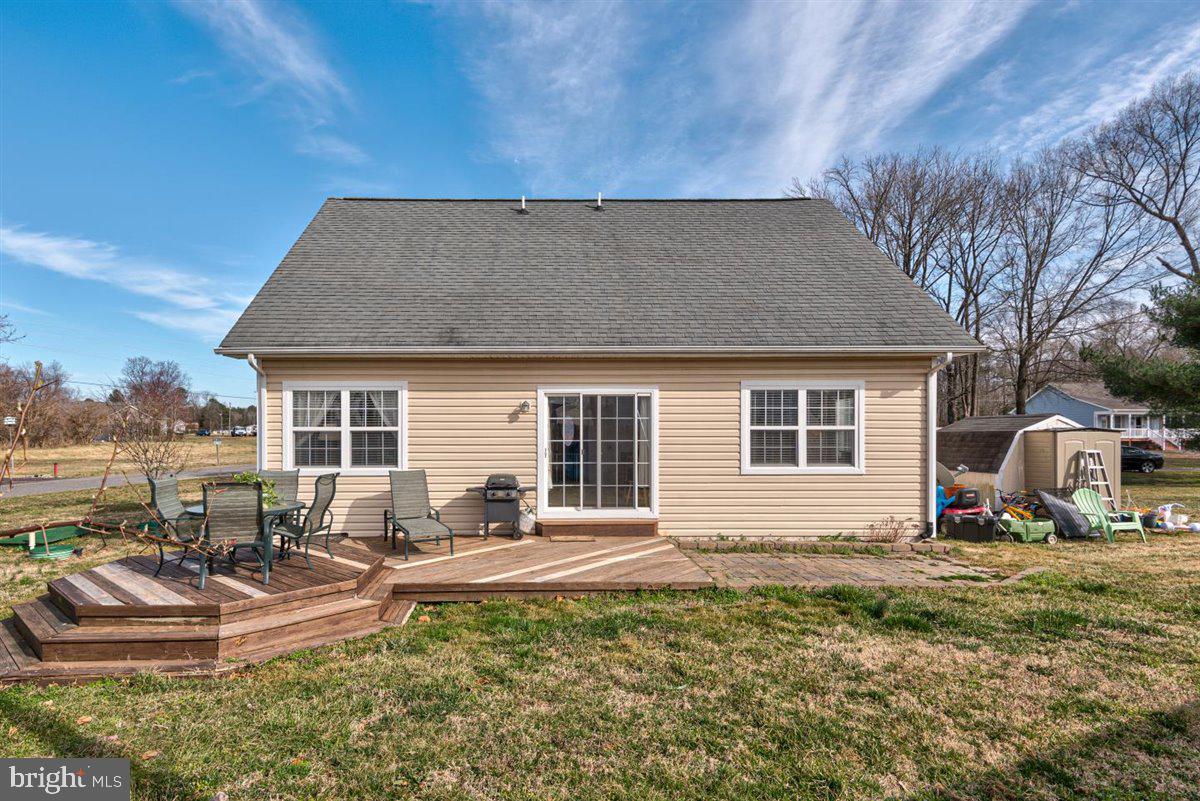 351 Richmond Road Colonial Beach, VA 22443 - Photo 17 of 18 Rear View