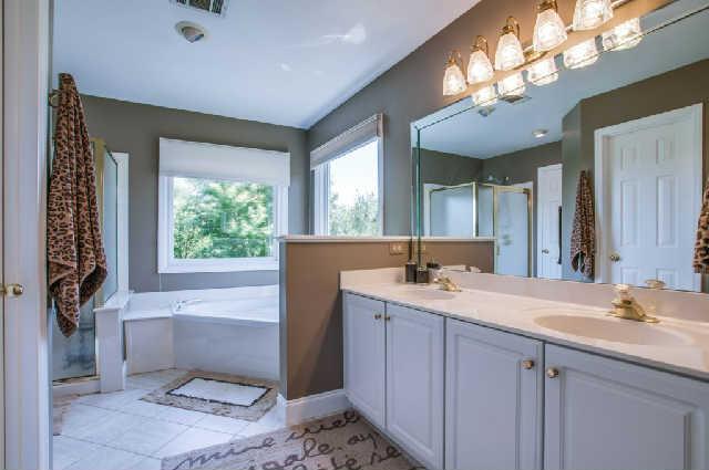 106 Chester Stevens Road Franklin, TN 37067 - Photo 12 of 17 Large master bath