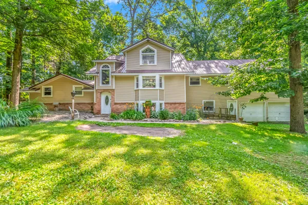 $380,000 | 1391 Lake Wilson Road South, Hillsdale, MI 49242