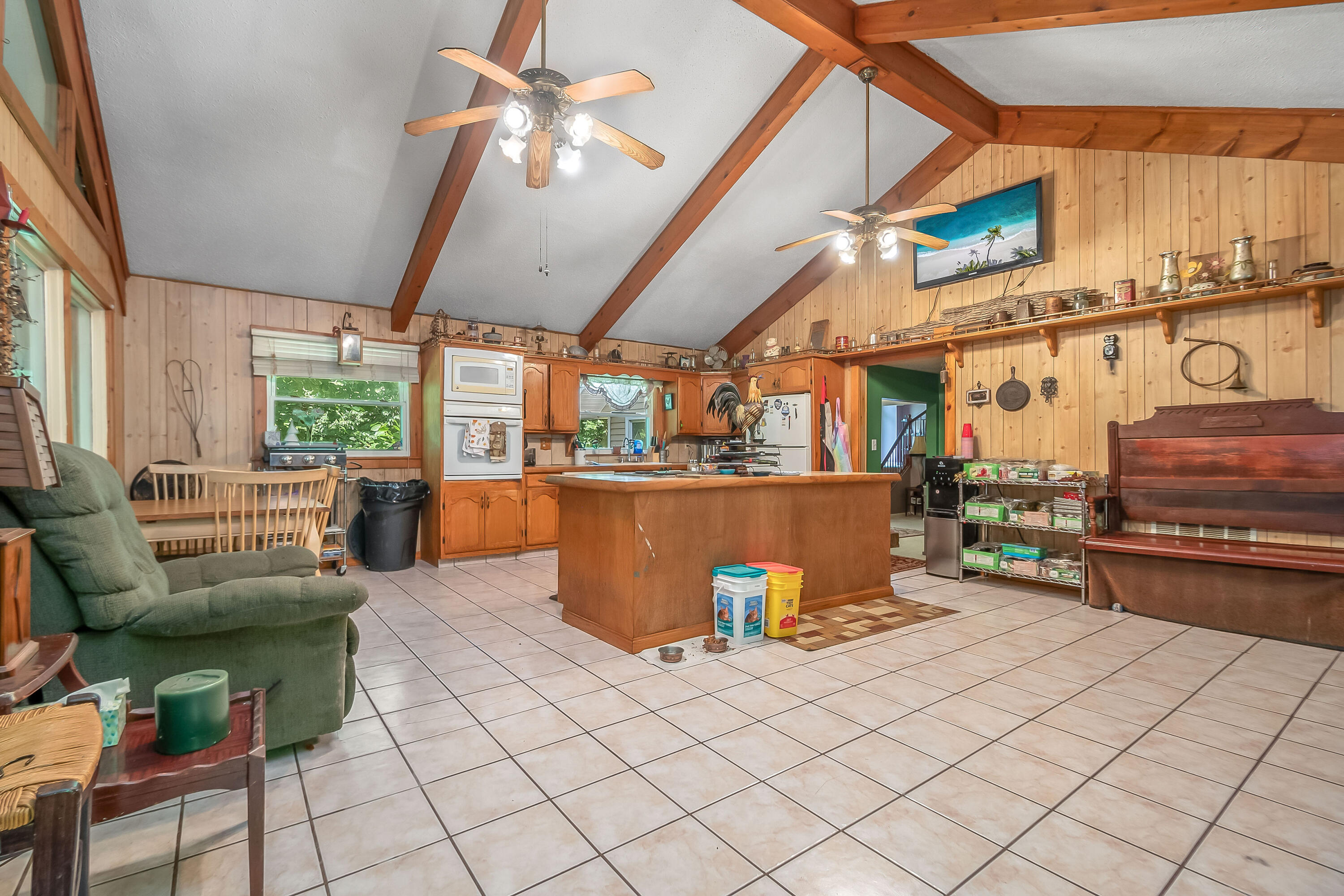 1391 Lake Wilson Road South Hillsdale, MI 49242 - Photo 11 of 47 33