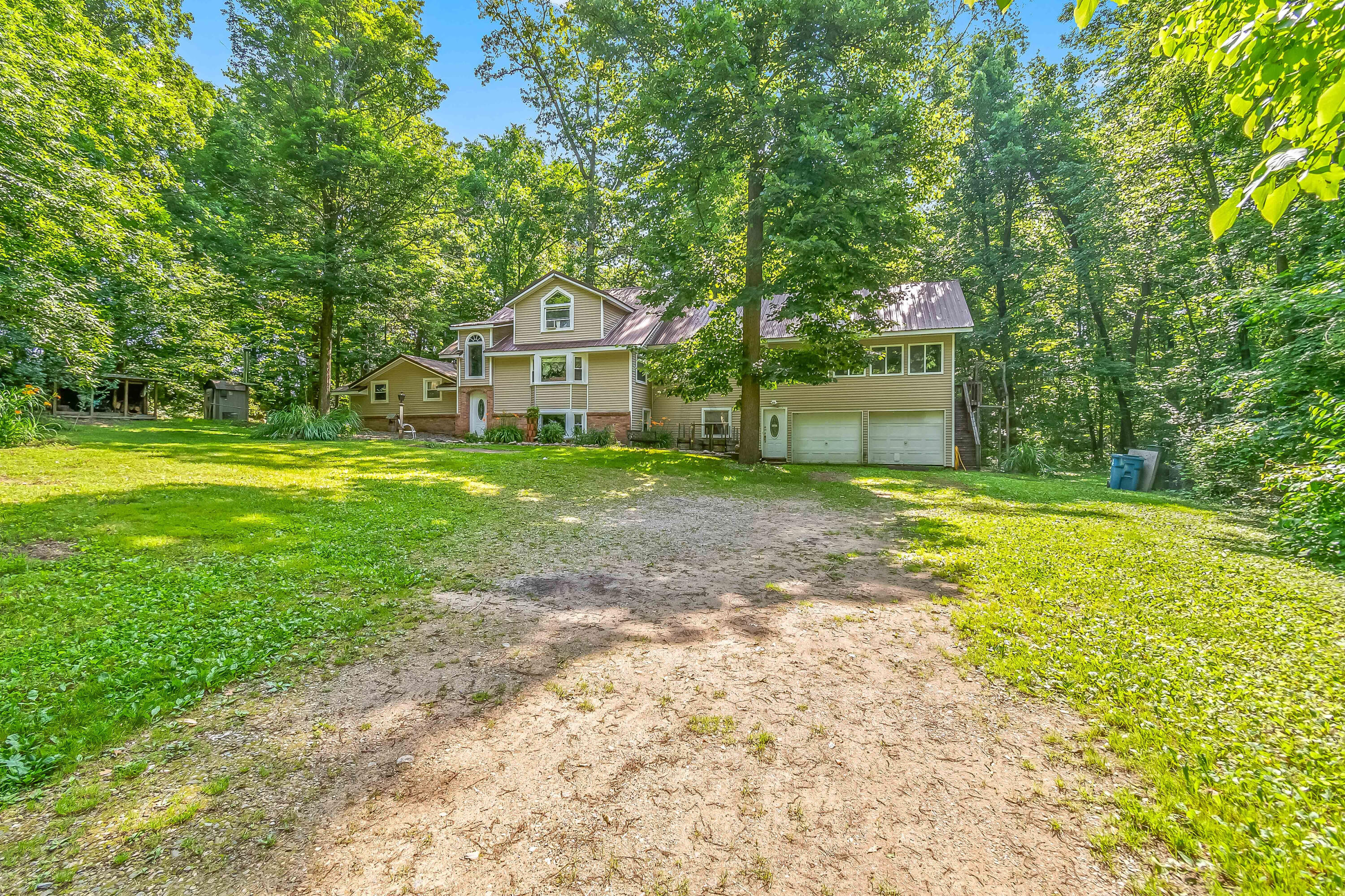 1391 Lake Wilson Road South Hillsdale, MI 49242 - Photo 35 of 47 14