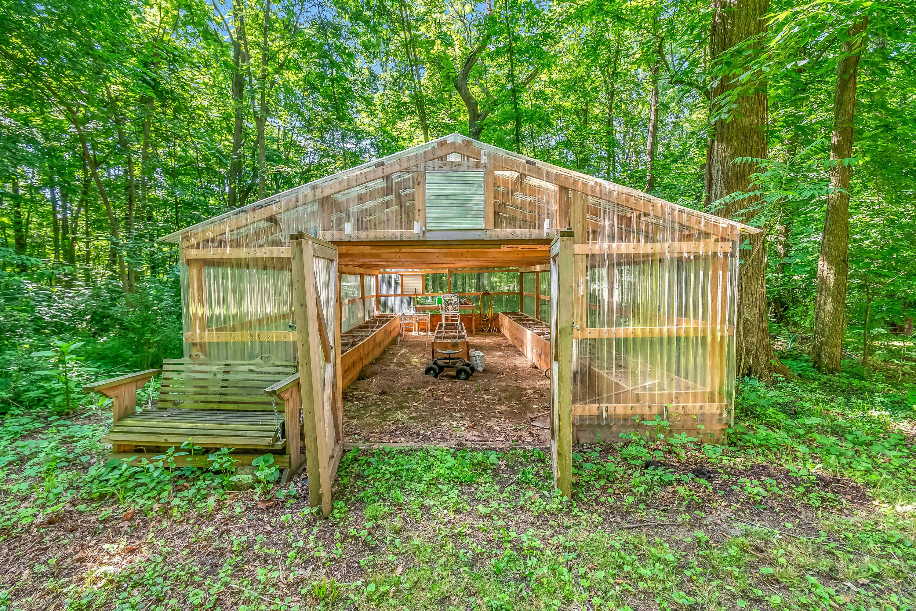 1391 Lake Wilson Road South Hillsdale, MI 49242 - Photo 40 of 47 22