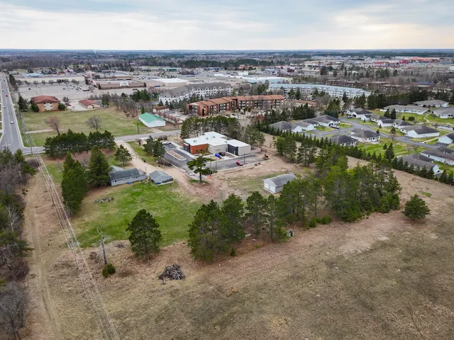 $799,200 | 1209 30th Street Northwest, Bemidji, MN 56601