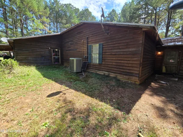 $304,500 | 111 County Road 488, Iuka, MS 38852