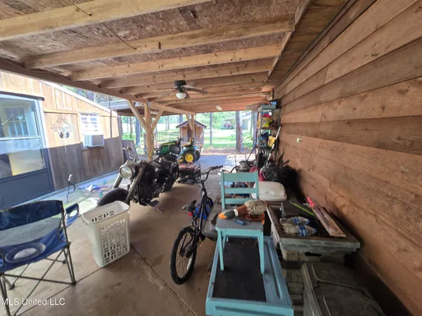 $304,500 | 111 County Road 488, Iuka, MS 38852