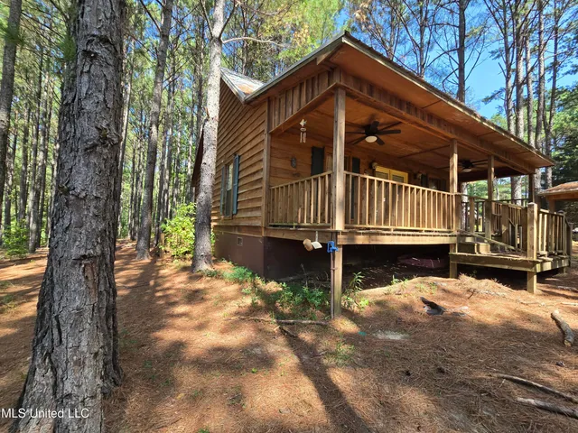$304,500 | 111 County Road 488, Iuka, MS 38852