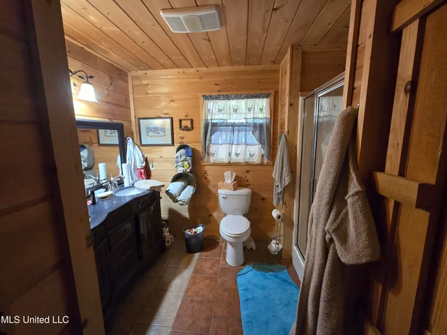 $304,500 | 111 County Road 488, Iuka, MS 38852