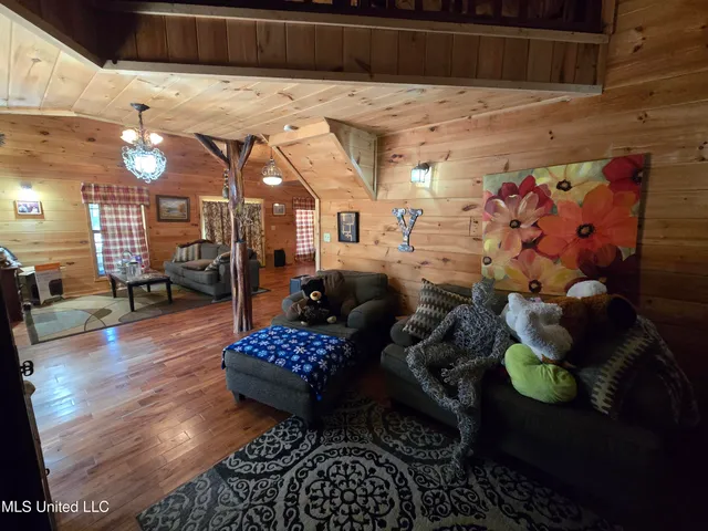 $304,500 | 111 County Road 488, Iuka, MS 38852