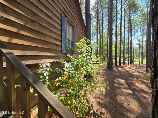 $304,500 | 111 County Road 488, Iuka, MS 38852