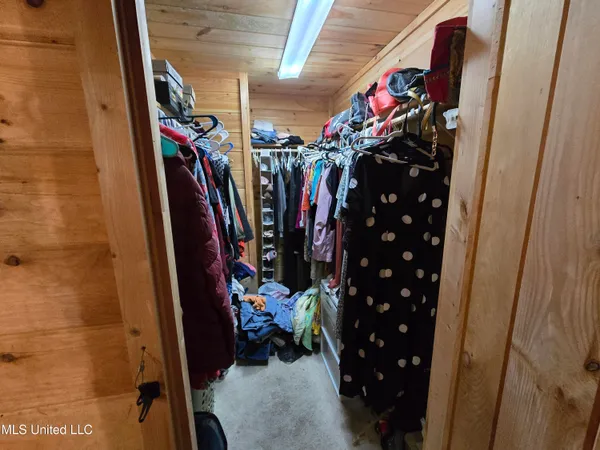 $304,500 | 111 County Road 488, Iuka, MS 38852