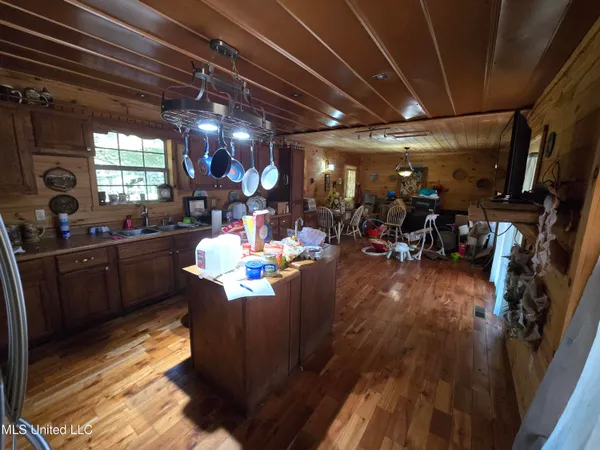 $304,500 | 111 County Road 488, Iuka, MS 38852