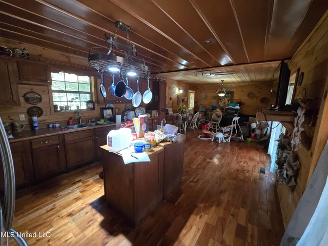 $304,500 | 111 County Road 488, Iuka, MS 38852