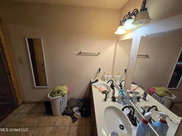 $304,500 | 111 County Road 488, Iuka, MS 38852