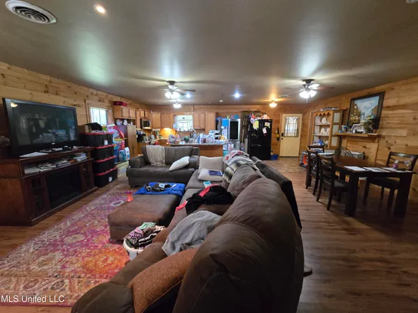 $304,500 | 111 County Road 488, Iuka, MS 38852