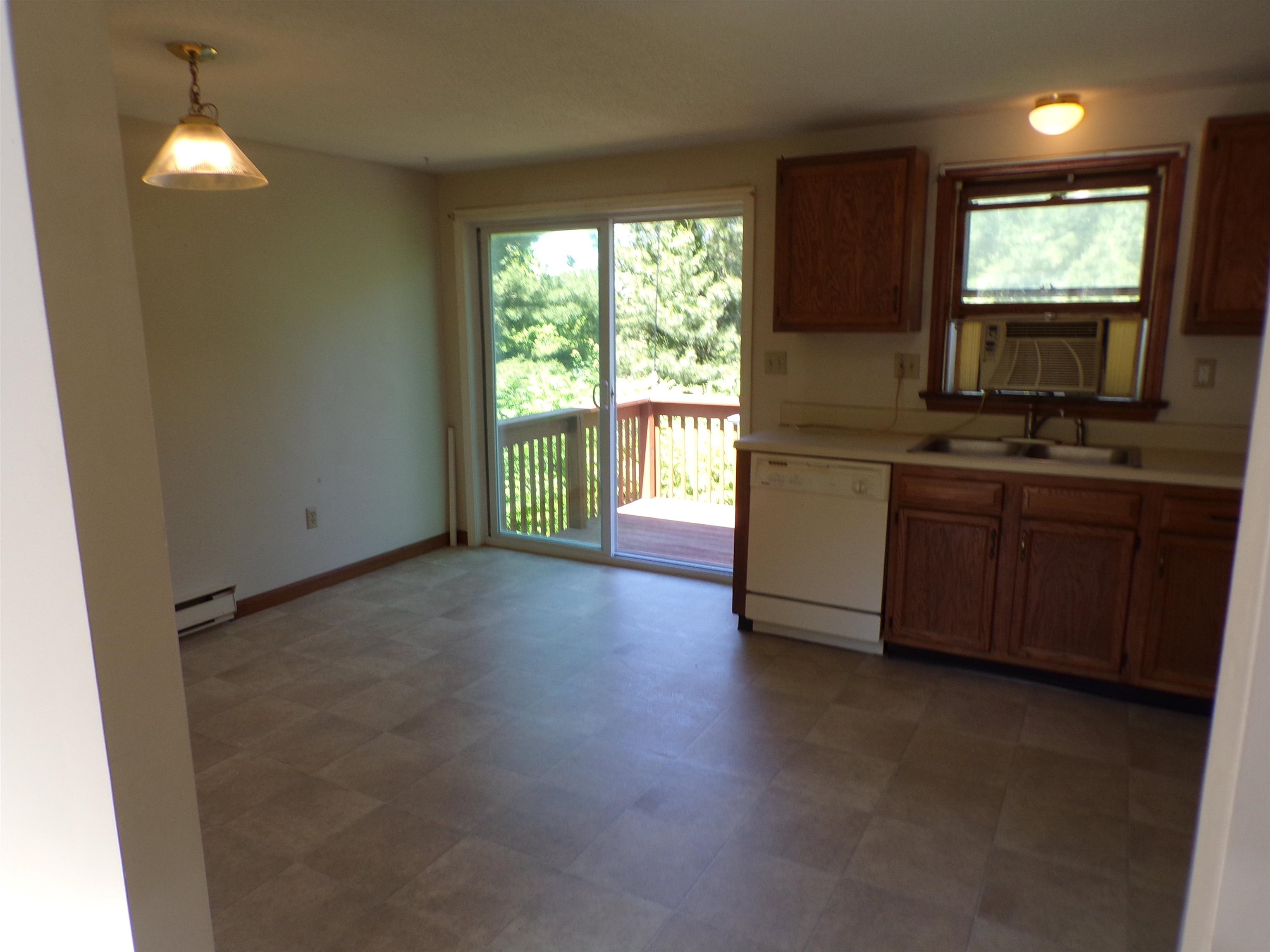 80 L Derryfield Road, Unit L Derry, NH 03038 - Photo 7 of 29