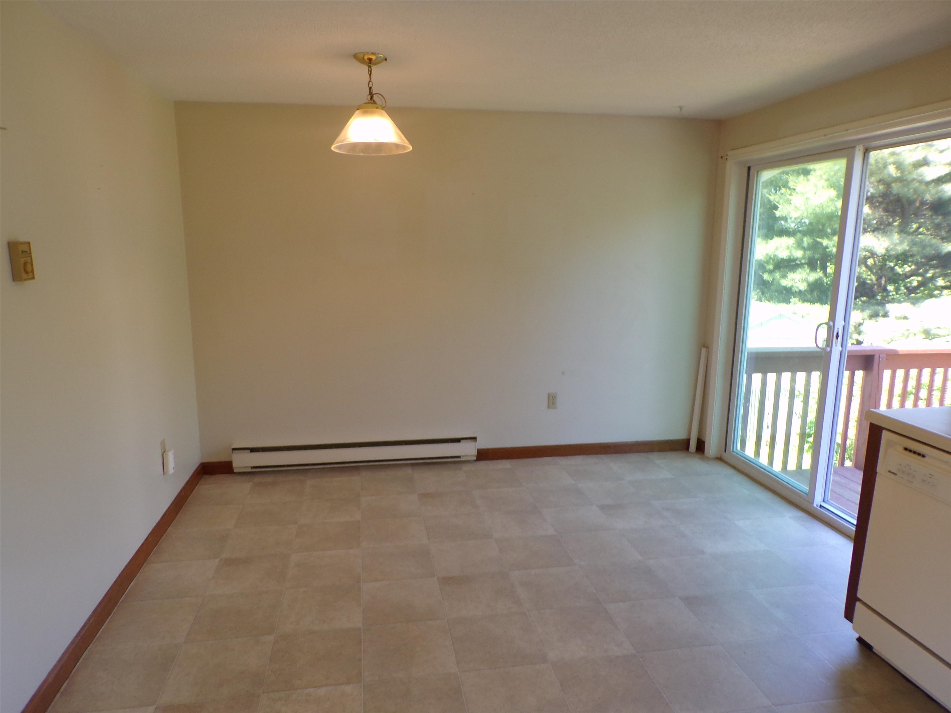 80 L Derryfield Road, Unit L Derry, NH 03038 - Photo 9 of 29