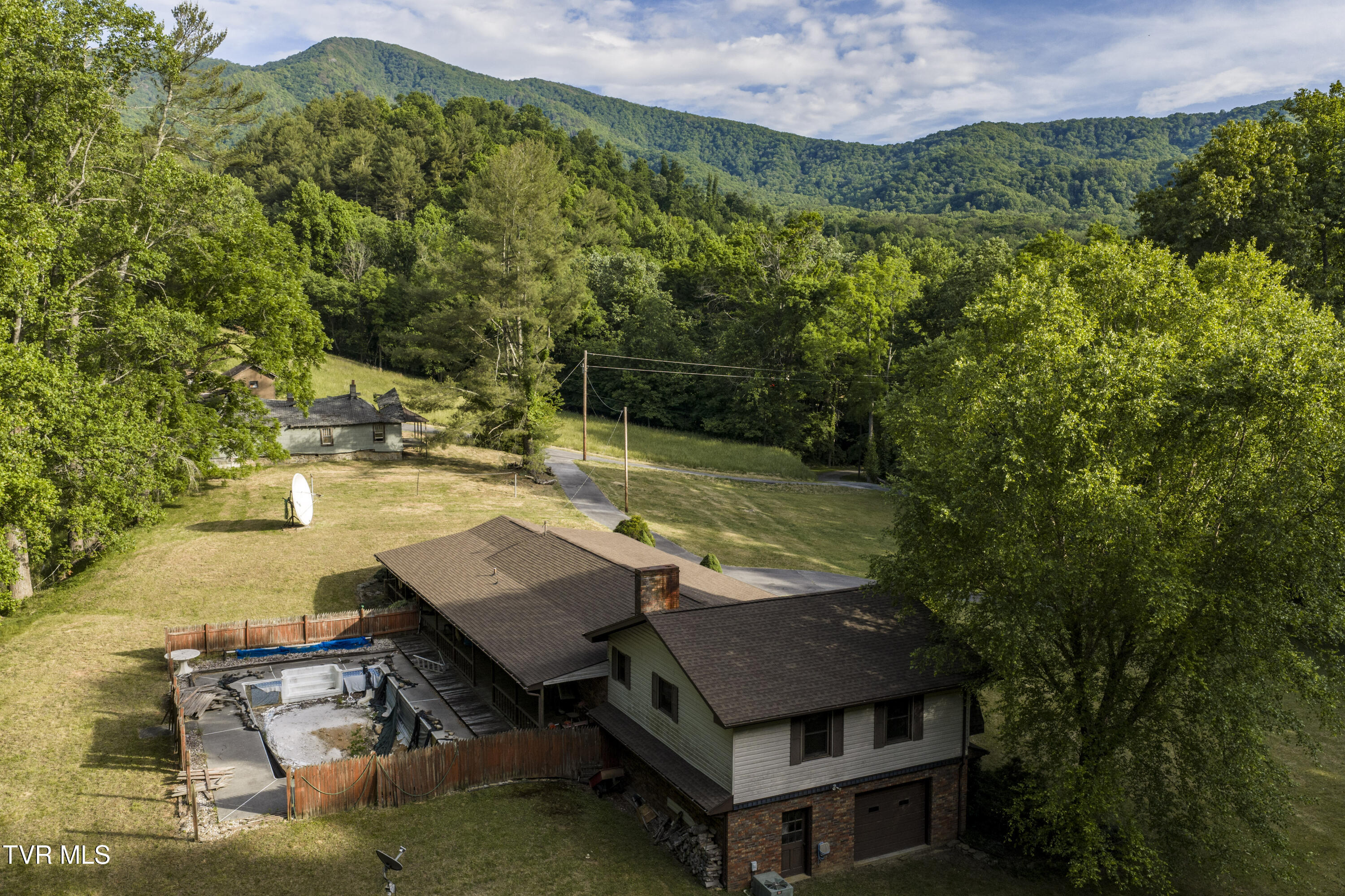 128 Lum McIntosh Road Erwin, TN 37650 - Photo 5 of 106 LumMcinTosh-Aerials-4