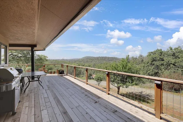 $795,000 | 9521 Sicard Flat Road, Browns Valley, CA 95918