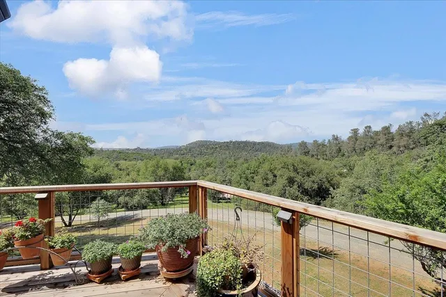 $795,000 | 9521 Sicard Flat Road, Browns Valley, CA 95918