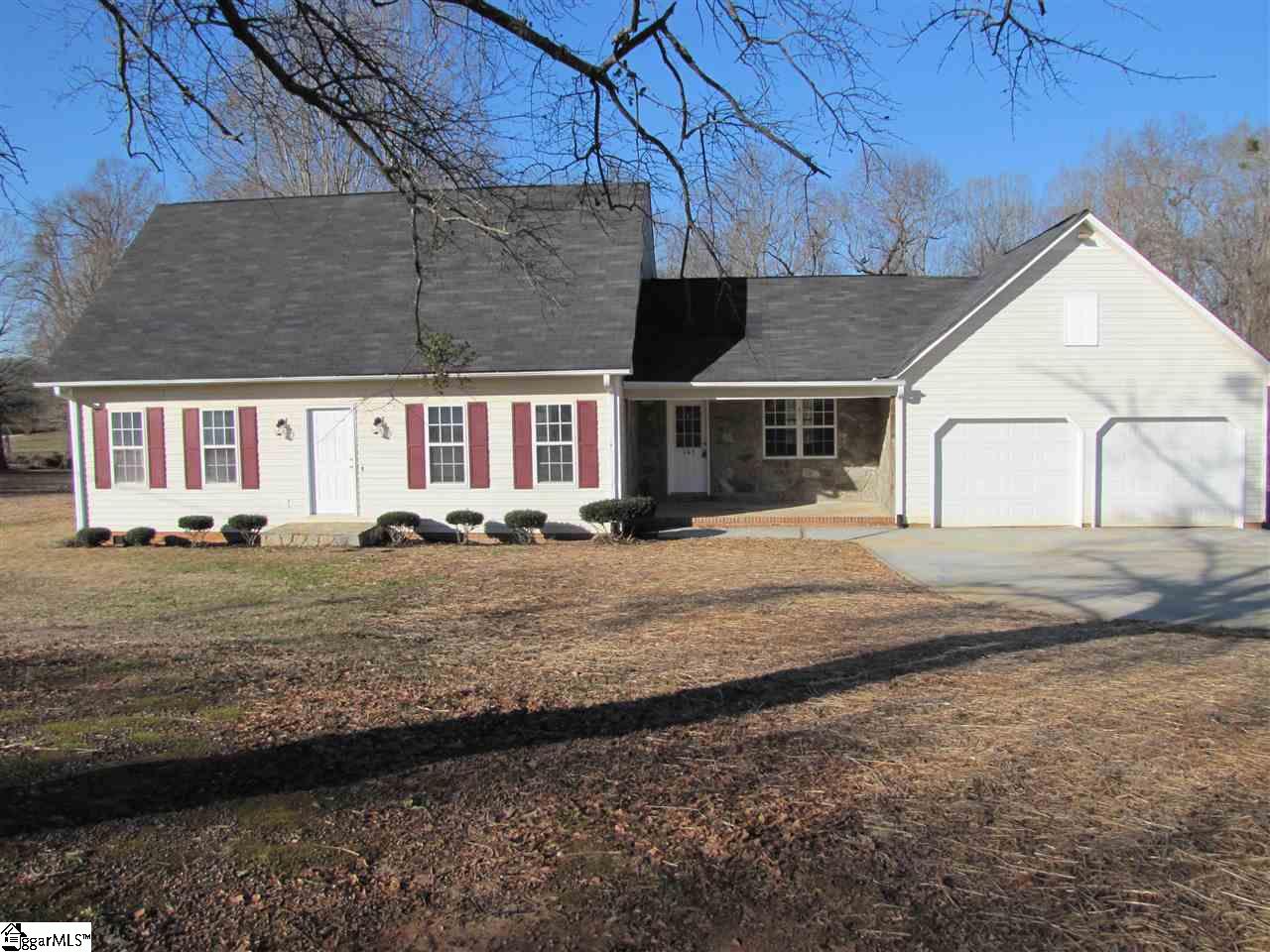 105 Peanut Road Woodruff, SC 29388 - Photo 1 of 29