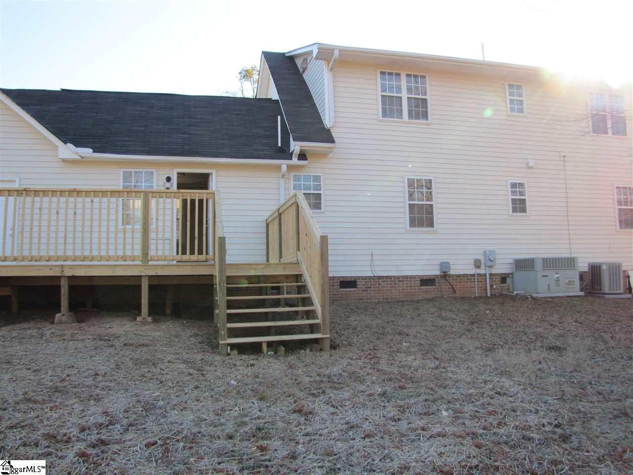 105 Peanut Road Woodruff, SC 29388 - Photo 26 of 29