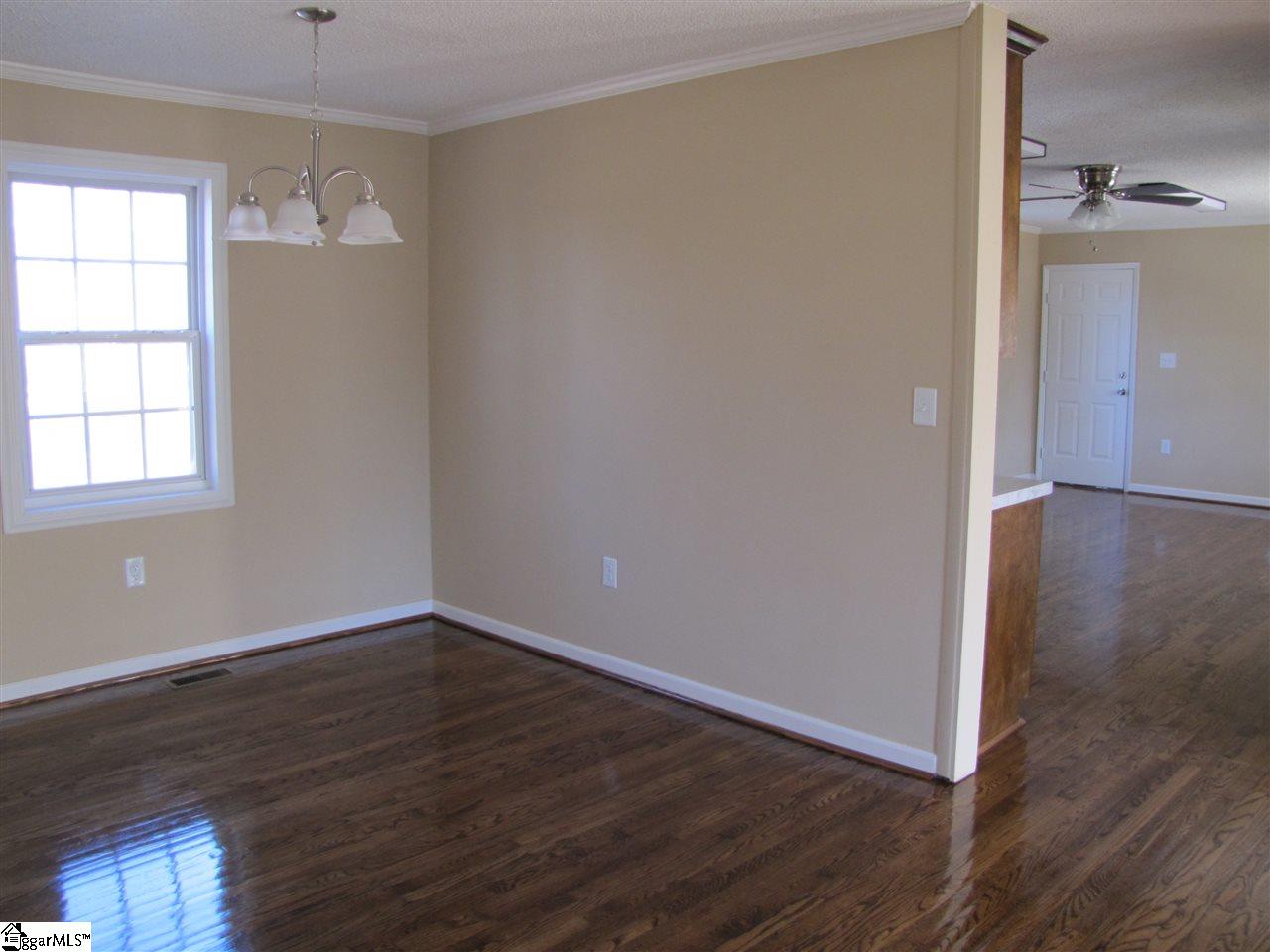 105 Peanut Road Woodruff, SC 29388 - Photo 6 of 29
