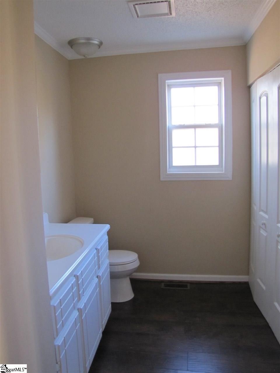 105 Peanut Road Woodruff, SC 29388 - Photo 9 of 29