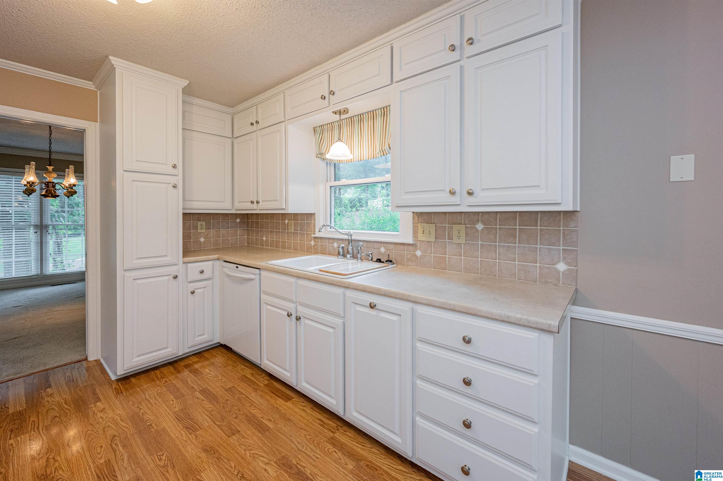 3589 Brookfield Road Birmingham, AL 35226 - Photo 10 of 50