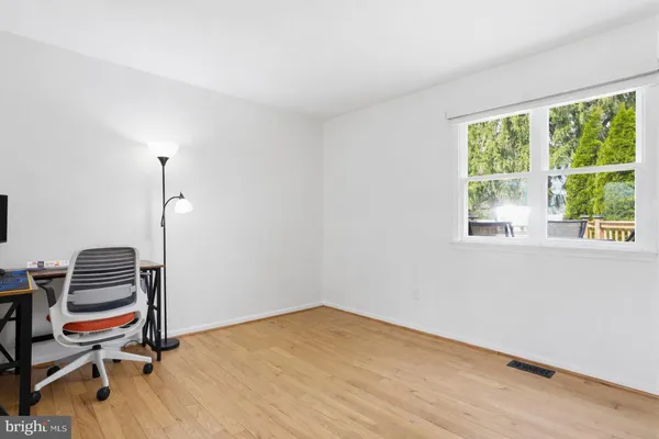 $420,000 | 10 Lacey Street, Hatboro, PA 19040