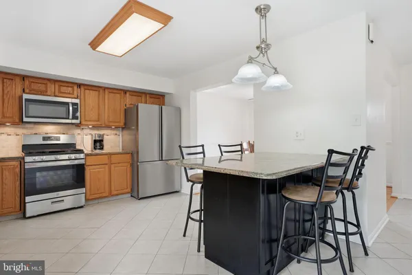 $420,000 | 10 Lacey Street, Hatboro, PA 19040