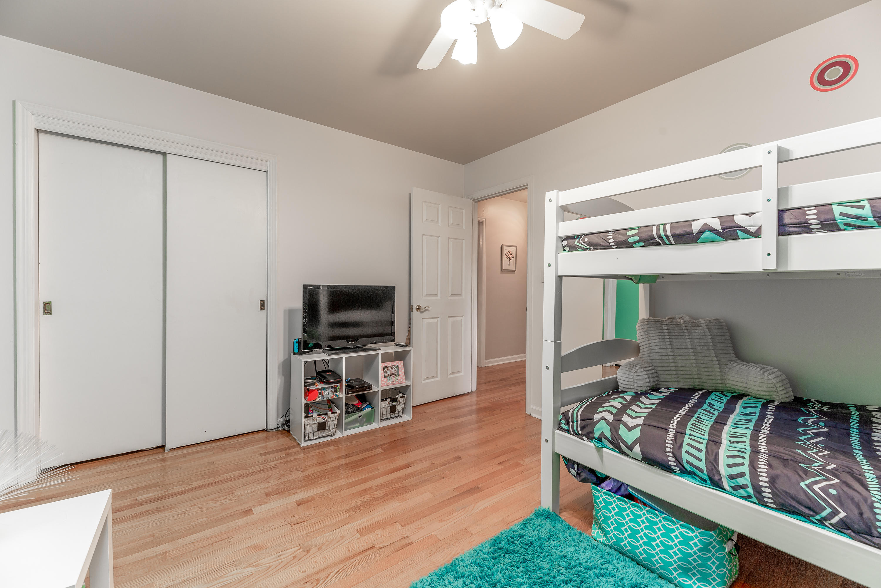 5232 Roselawn Road Roanoke, VA 24018 - Photo 24 of 31 Bedroom 2