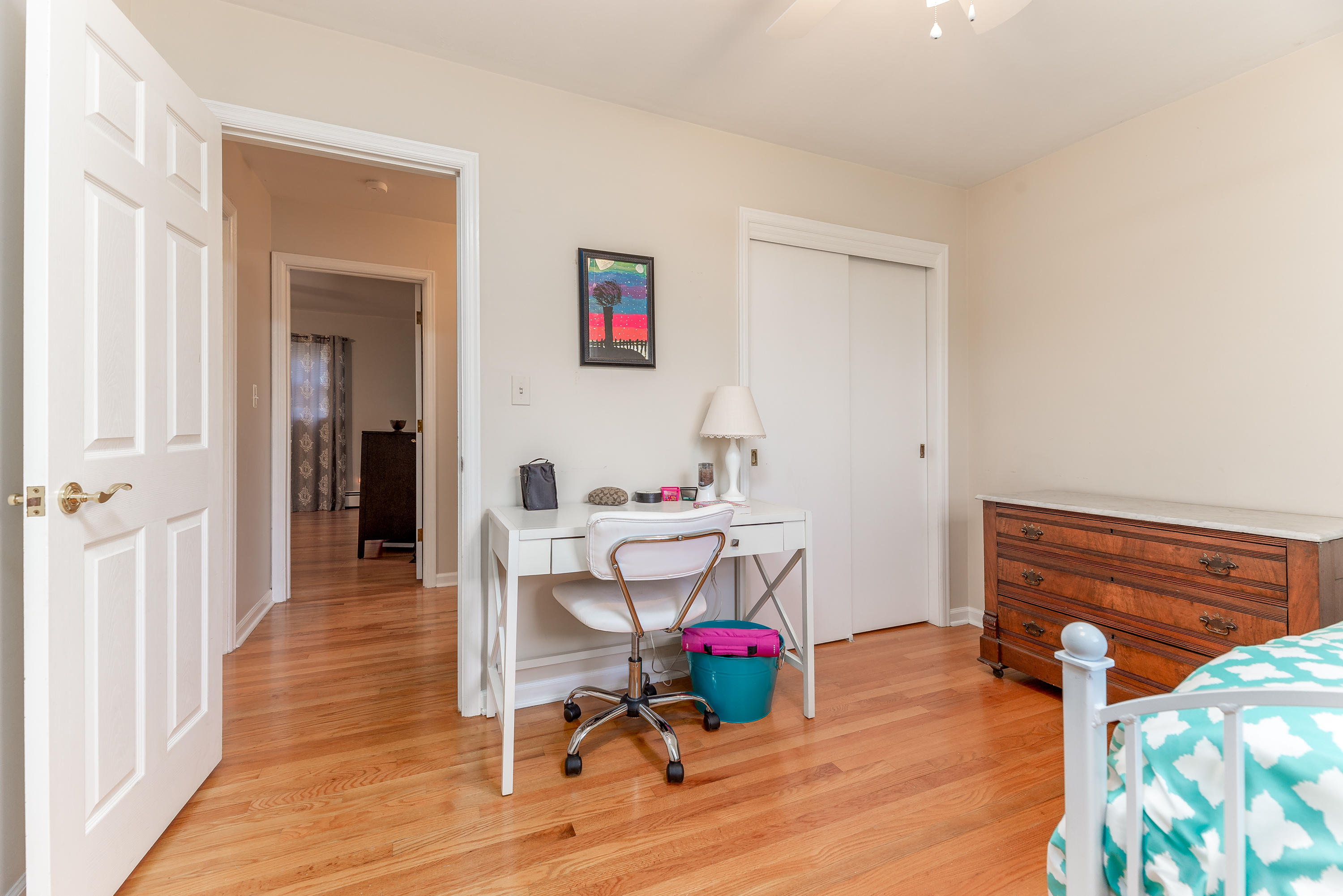 5232 Roselawn Road Roanoke, VA 24018 - Photo 26 of 31 Bedroom 3