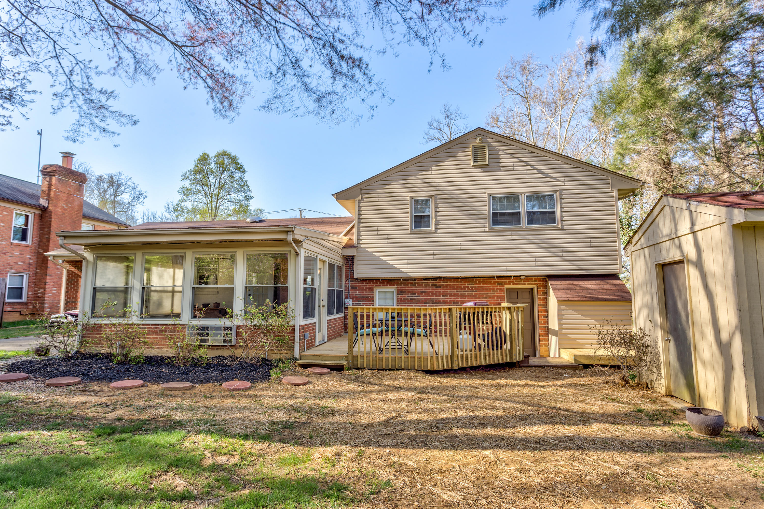 5232 Roselawn Road Roanoke, VA 24018 - Photo 8 of 31 New deck