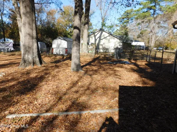 $1,400 | 842 Halifax Circle, New Bern, NC 28562