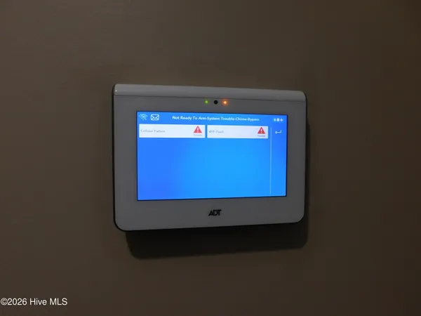 $1,400 | 842 Halifax Circle, New Bern, NC 28562