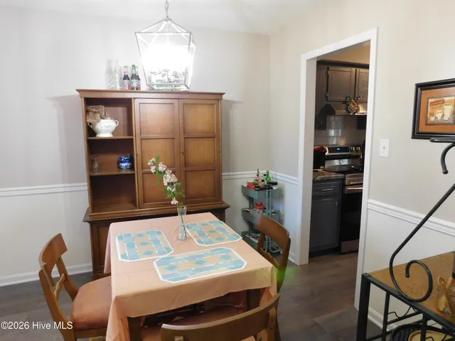 $1,500 | 842 Halifax Circle, New Bern, NC 28562