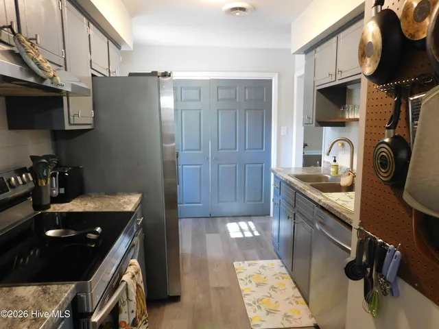 $1,500 | 842 Halifax Circle, New Bern, NC 28562