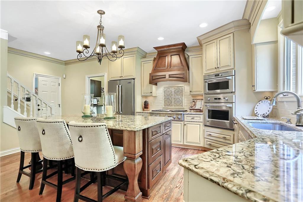 12344 Ridgeside Road Indianapolis, IN 46256 - Photo 8 of 48 Gallery Image 8