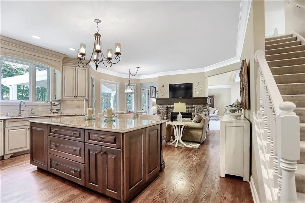 12344 Ridgeside Road Indianapolis, IN 46256 - Photo 9 of 48 Gallery Image 9