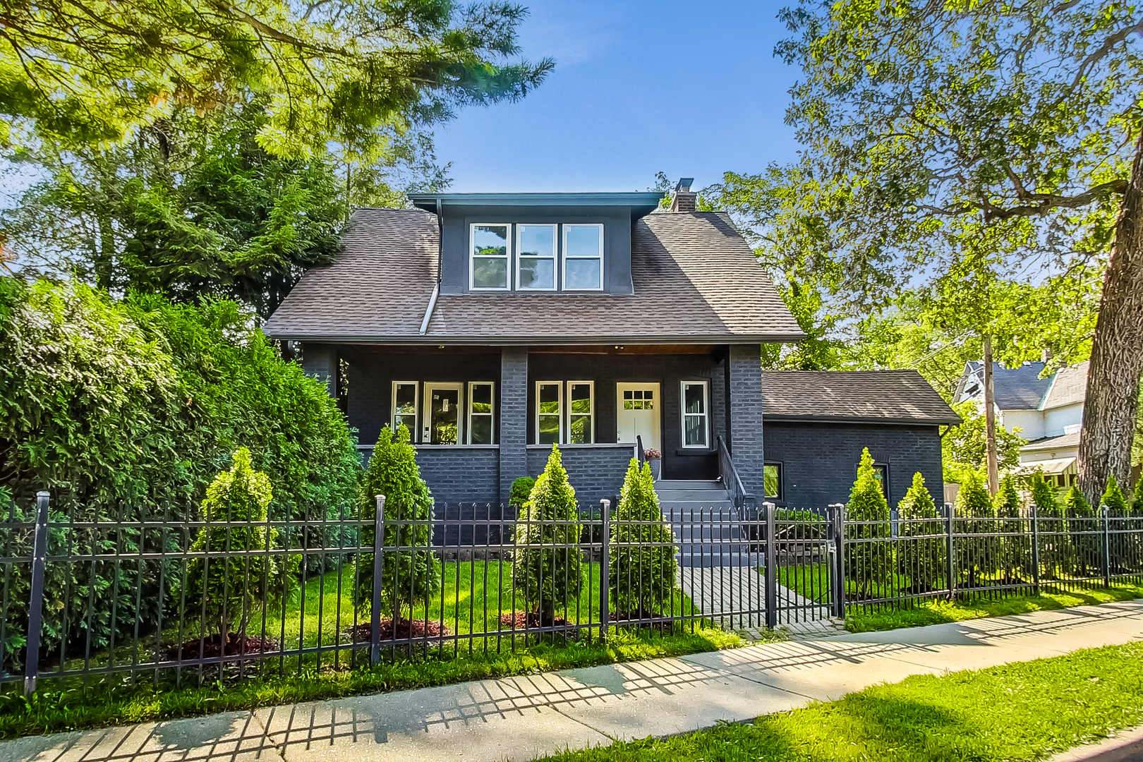 1015 Green Bay Road Wilmette, IL 60091 - Photo 1 of 36 Gallery Image 1