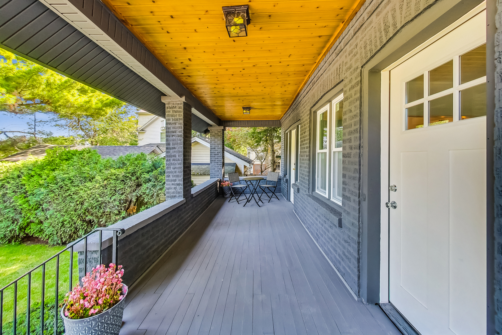 1015 Green Bay Road Wilmette, IL 60091 - Photo 4 of 36 Gallery Image 4