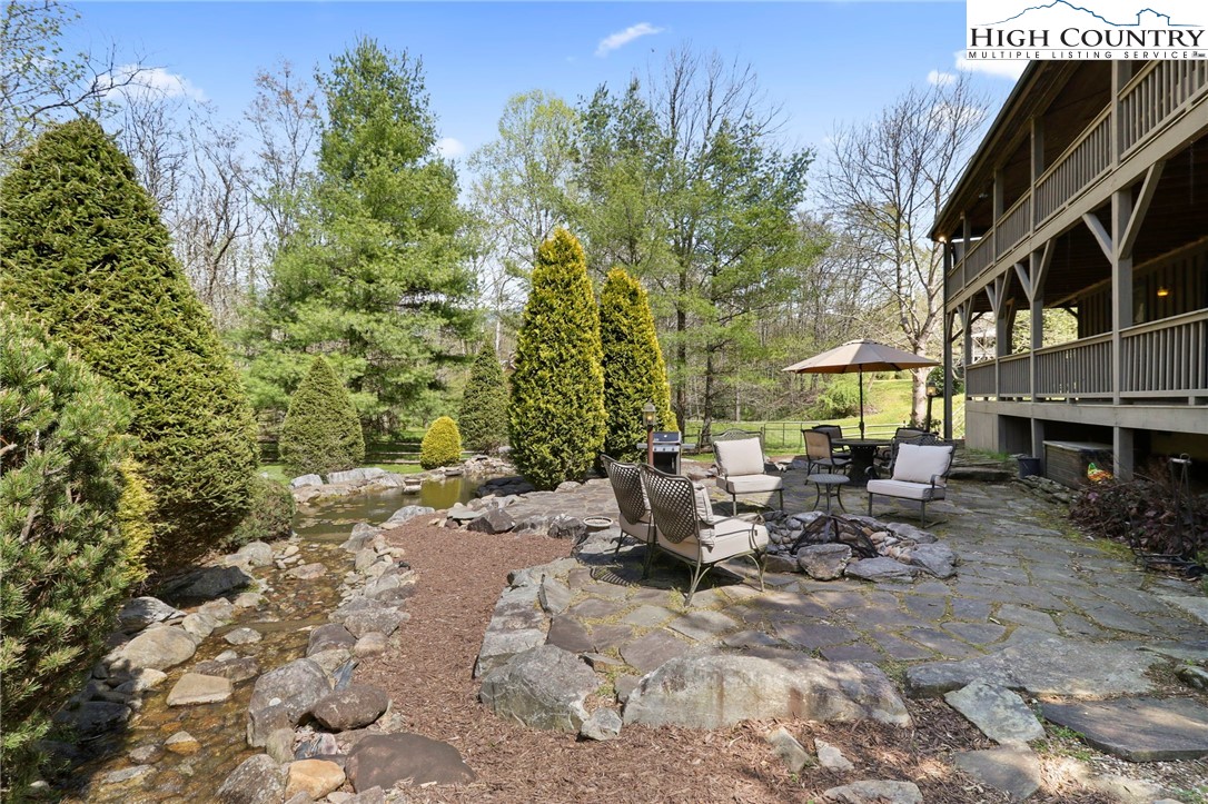 295 East Rivers Edge Boone, NC 28607 - Photo 6 of 37 Gallery Image 6