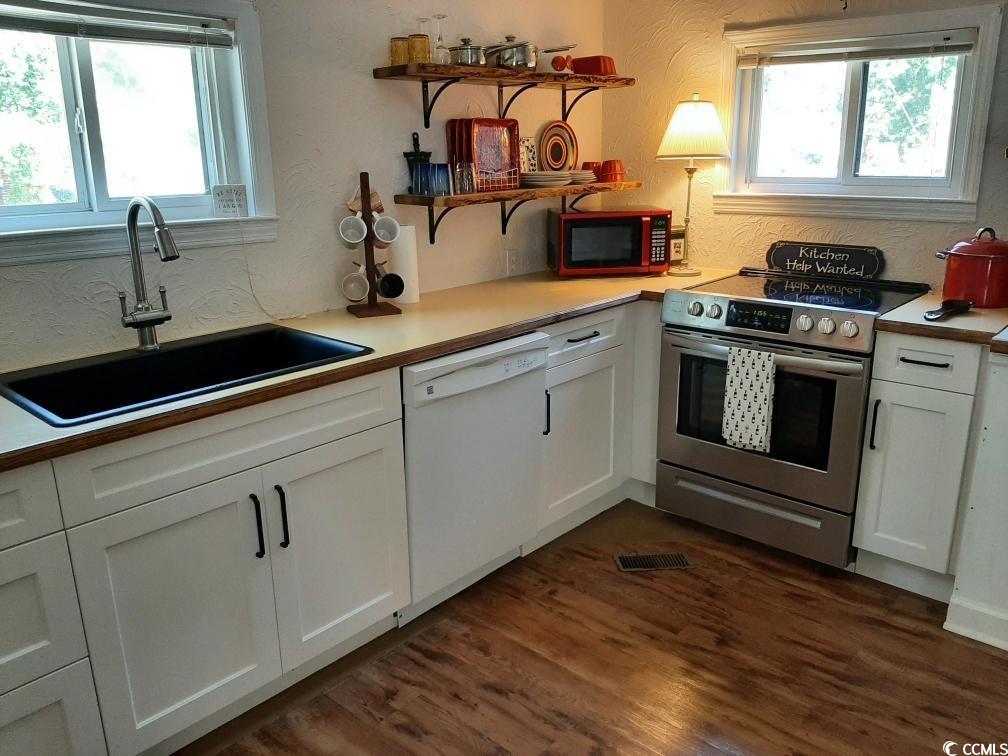 509 Elizabeth Street Georgetown, SC 29440 - Photo 10 of 27