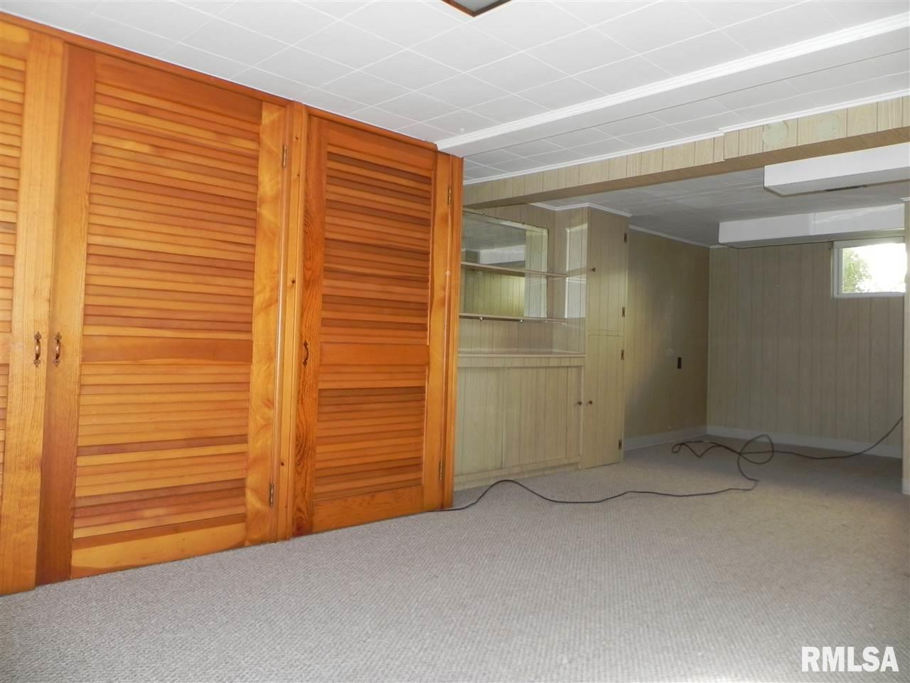 2116 3rd Street Moline, IL 61265 - Photo 25 of 36 Gallery Image 25