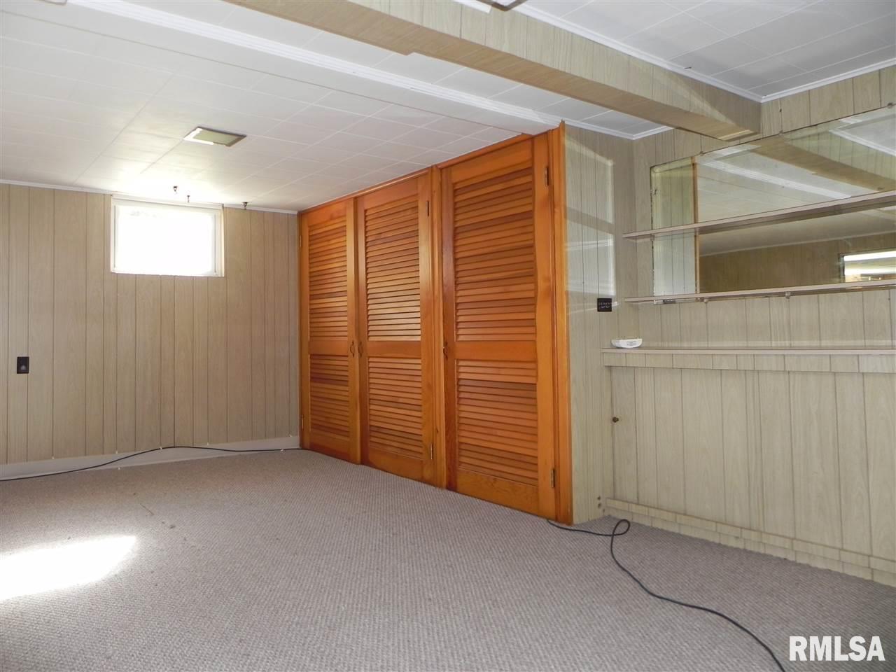 2116 3rd Street Moline, IL 61265 - Photo 26 of 36 Gallery Image 26