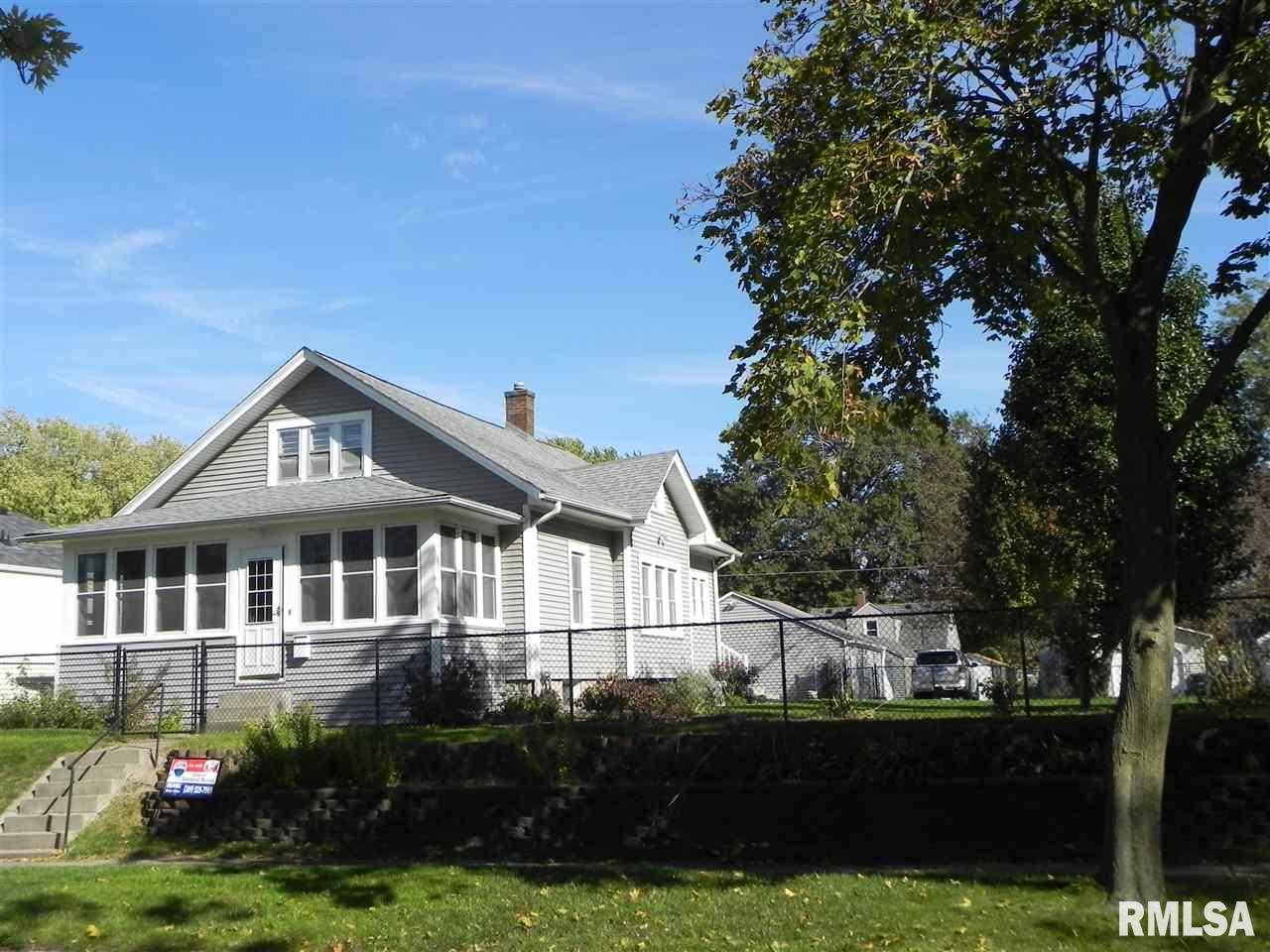 2116 3rd Street Moline, IL 61265 - Photo 34 of 36 Gallery Image 34